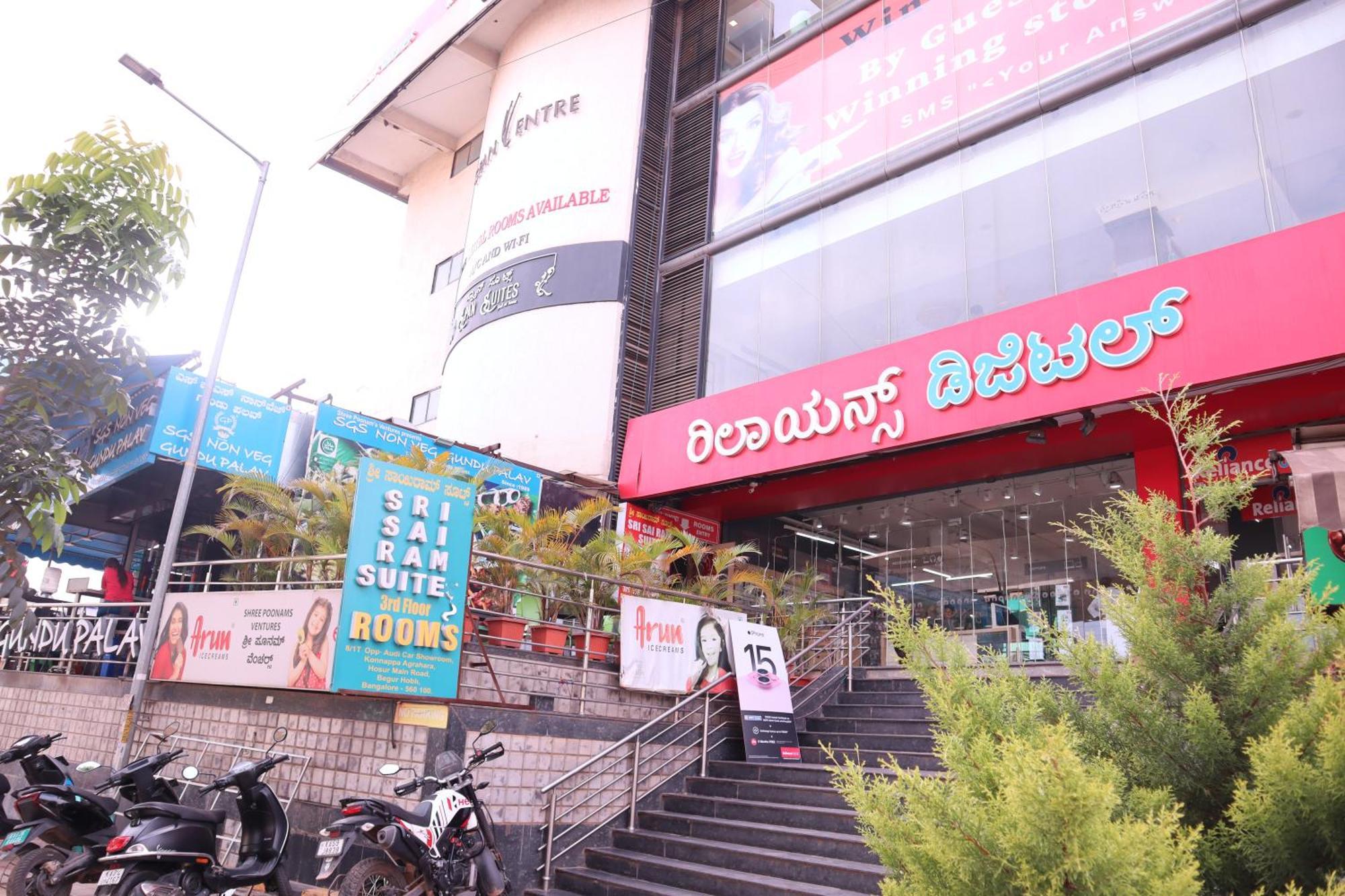 Sri Sai Ram Suites Bangalore Extérieur photo