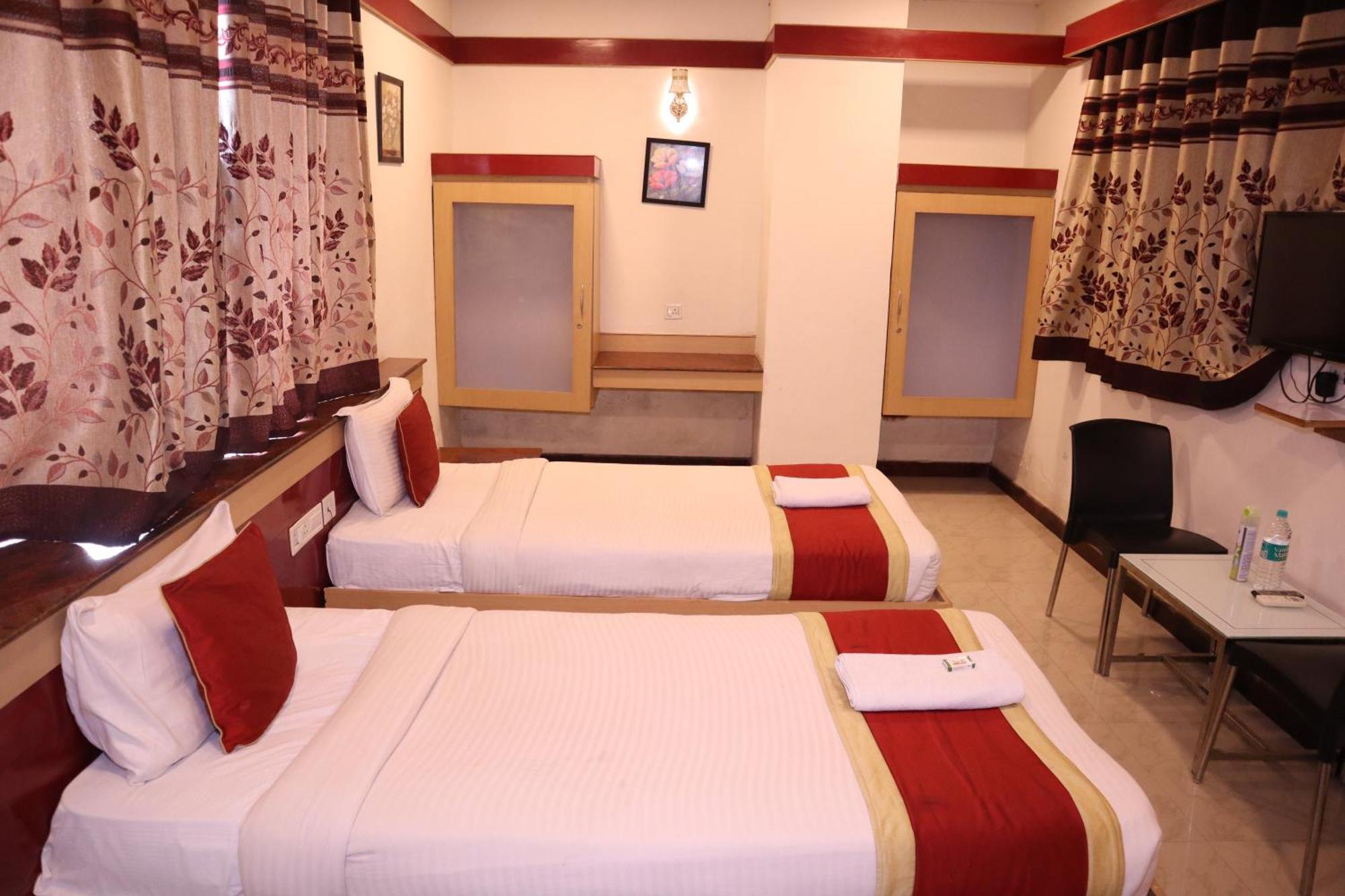 Sri Sai Ram Suites Bangalore Extérieur photo